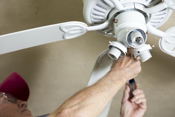 Cost of Handyman Ceiling Repair in Brentwood