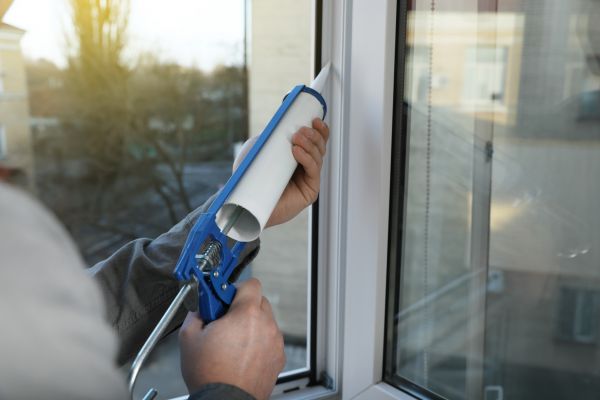 Cost of Caulking Replacement in Brentwood