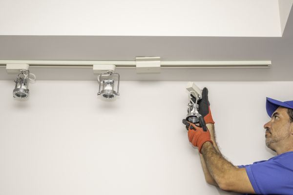 Cost of Track Light Bulb Replacement in Brentwood